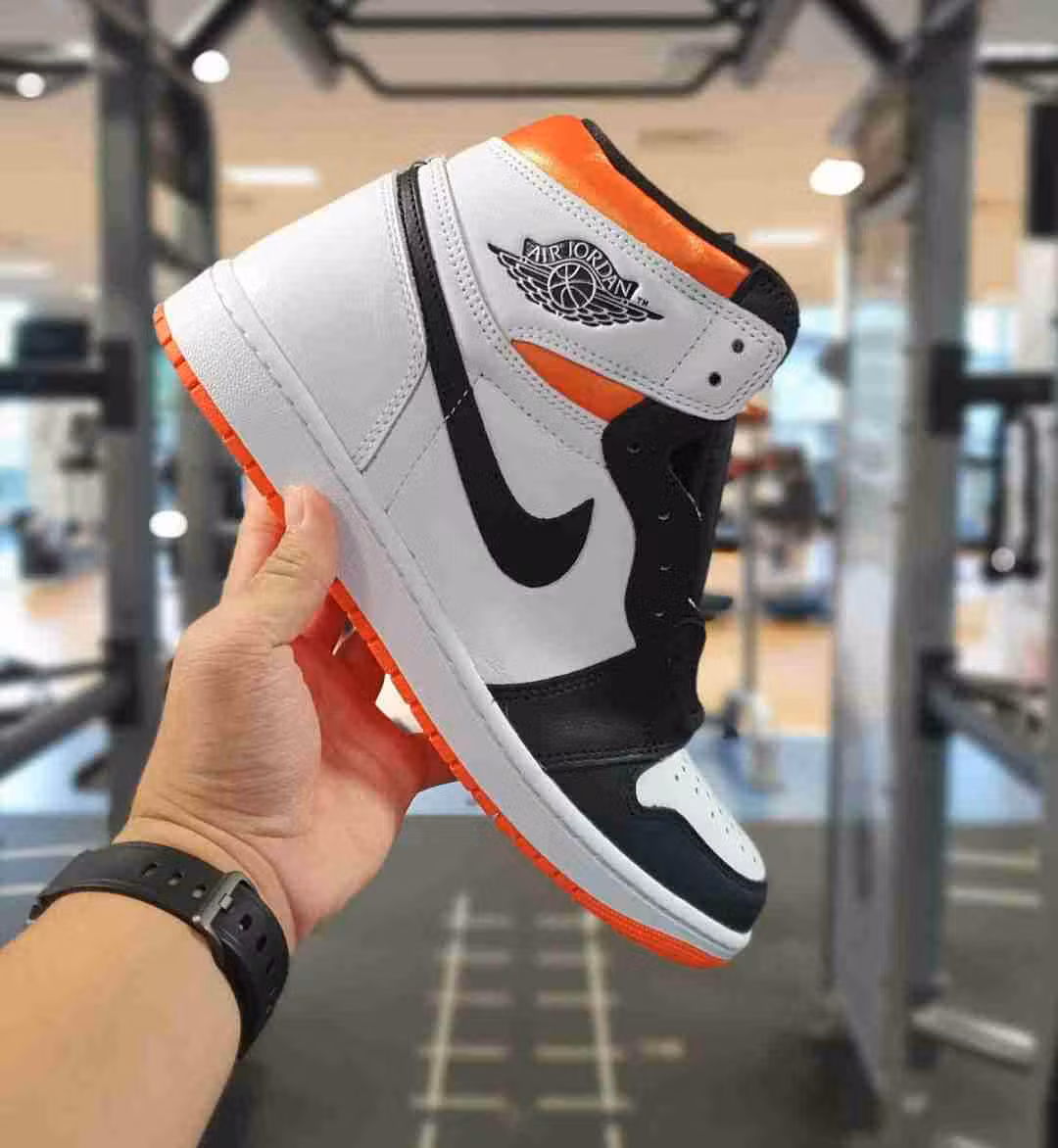 Air Jordan 1 Retro High OG 'Electro Orange' 555088-180 Air Jordan 1 Retro High OG 'Electro Orange' 555088-180